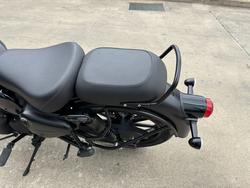 2025 Royal Enfield (see Also Enfiel CLASSIC 350 HALCYON STEALTH BLACK