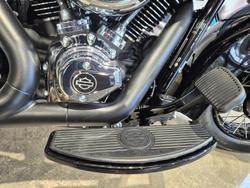 2025 Harley-Davidson Heritage Classic 117 (FLHC) Softail Black