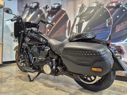 2025 Harley-Davidson Heritage Classic 117 (FLHC) Softail Black