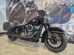 2025 Harley-Davidson Heritage Classic 117 (FLHC) Softail Black