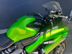 2013 Kawasaki NINJA 650 GREEN