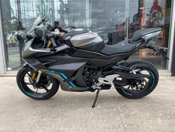2026 CFMOTO 2026 CF MOTO 450CC 450 SR S Road GEM BLACK