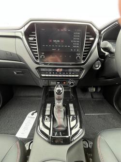 2025 Isuzu D-MAX X-TERRAIN