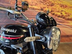 2023 Kawasaki Z900RS (Z900C) Z Black