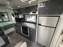 2018 Safari Caravans Delta