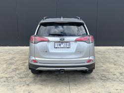 2018 Toyota RAV4 Cruiser