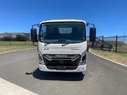 2026 Isuzu 2026 Isuzu Nlr 45-150 Mt D34 Tray Pack NLR 45-150 MT D34 Tray Pack