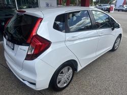 2017 Honda Jazz VTi
