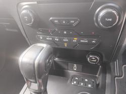 2017 Ford Everest Trend