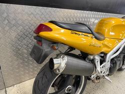 1997 Triumph T595 DAYTONA YELLOW