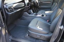 2025 Isuzu MU-X LS-T
