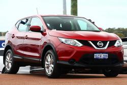 2016 Nissan QASHQAI ST