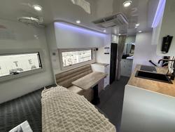 2025 Urban Caravans Skt Signature