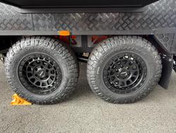 2025 Urban Caravans Skt Signature