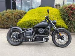 Yamaha XVS650 V-Star Custom