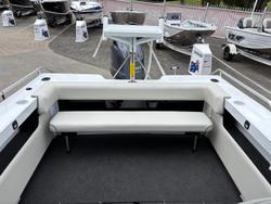 2025 QUINTREX 500 Fishabout Pro