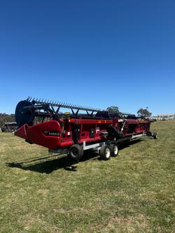 Case IH 3152 40' Draper Front & Trailer