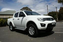 2014 Mitsubishi Triton GLX