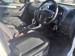 2018 Isuzu D-MAX LS-M