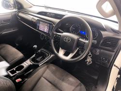 2018 Toyota Hilux SR