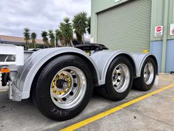 2006 Vawdrey
                St3 Lead A 12 Pallet Drop Deck Semi 