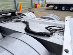 2006 Vawdrey
                St3 Lead A 12 Pallet Drop Deck Semi 