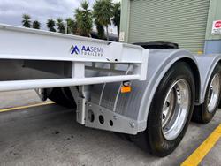 2006 Vawdrey
                St3 Lead A 12 Pallet Drop Deck Semi 