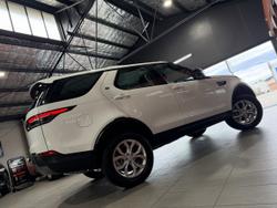 2019 Land Rover Discovery SD6 SE