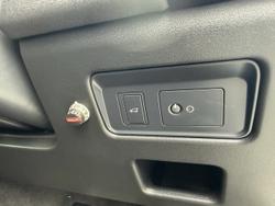 2019 Land Rover Discovery SD6 SE