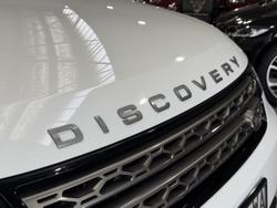 2019 Land Rover Discovery SD6 SE