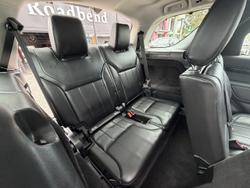 2019 Land Rover Discovery SD6 SE