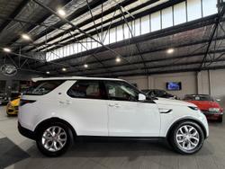 2019 Land Rover Discovery SD6 SE