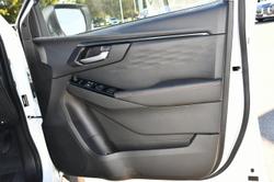 2025 Isuzu D-MAX X-TERRAIN