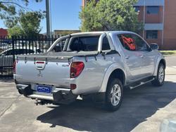 2013 Mitsubishi Triton GLX-R