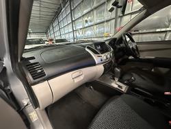 2013 Mitsubishi Triton GLX-R