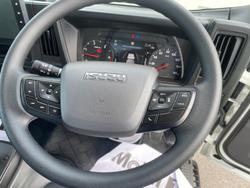 2025 Isuzu Nlr 45-150 Dt D25 Tray Pack NLR 45-150 DT D25 Tray Pack