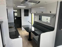 2022 Roma Razorback Rogue