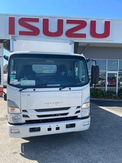 2025 Isuzu Nnr 45-150 Vanpack NNR 45-150