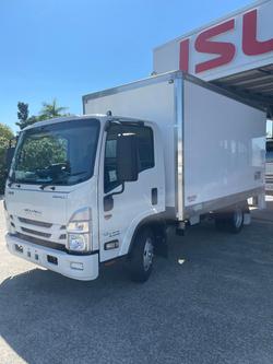 2025 Isuzu Nnr 45-150 Vanpack NNR 45-150