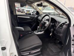 2018 ISUZU MU-X LS-U (4x4)