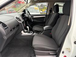 2018 ISUZU MU-X LS-U (4x4)