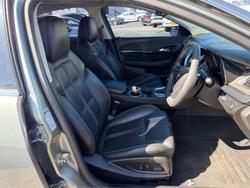 2016 HOLDEN COMMODORE SS-V REDLINE