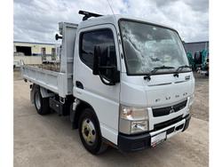 2022 Mitsubishi Canter 615