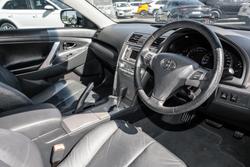 2011 Toyota Camry Hybrid Luxury