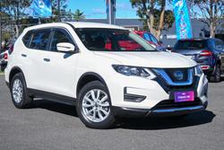 2022 Nissan X-TRAIL ST