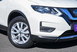 2022 Nissan X-TRAIL ST