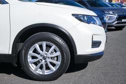 2022 Nissan X-TRAIL ST