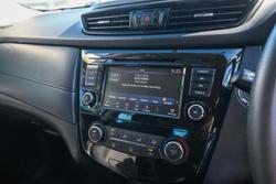 2022 Nissan X-TRAIL ST