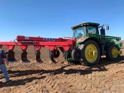 0 Tatu Aarp 10 Blade Reversible Moldboard Plough New RED