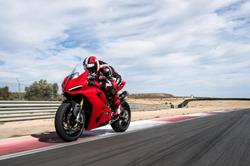 2025 Ducati Panigale V2 S Panigale Red